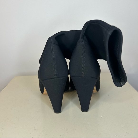 M Gemi Black Nylon Italian Pointed Toe Stretch Heeled Booties, Size 35 (5) - Picture 8 of 10